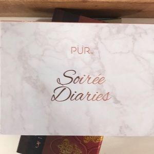 PUR COSMETICS EYESHADOW PALETTE